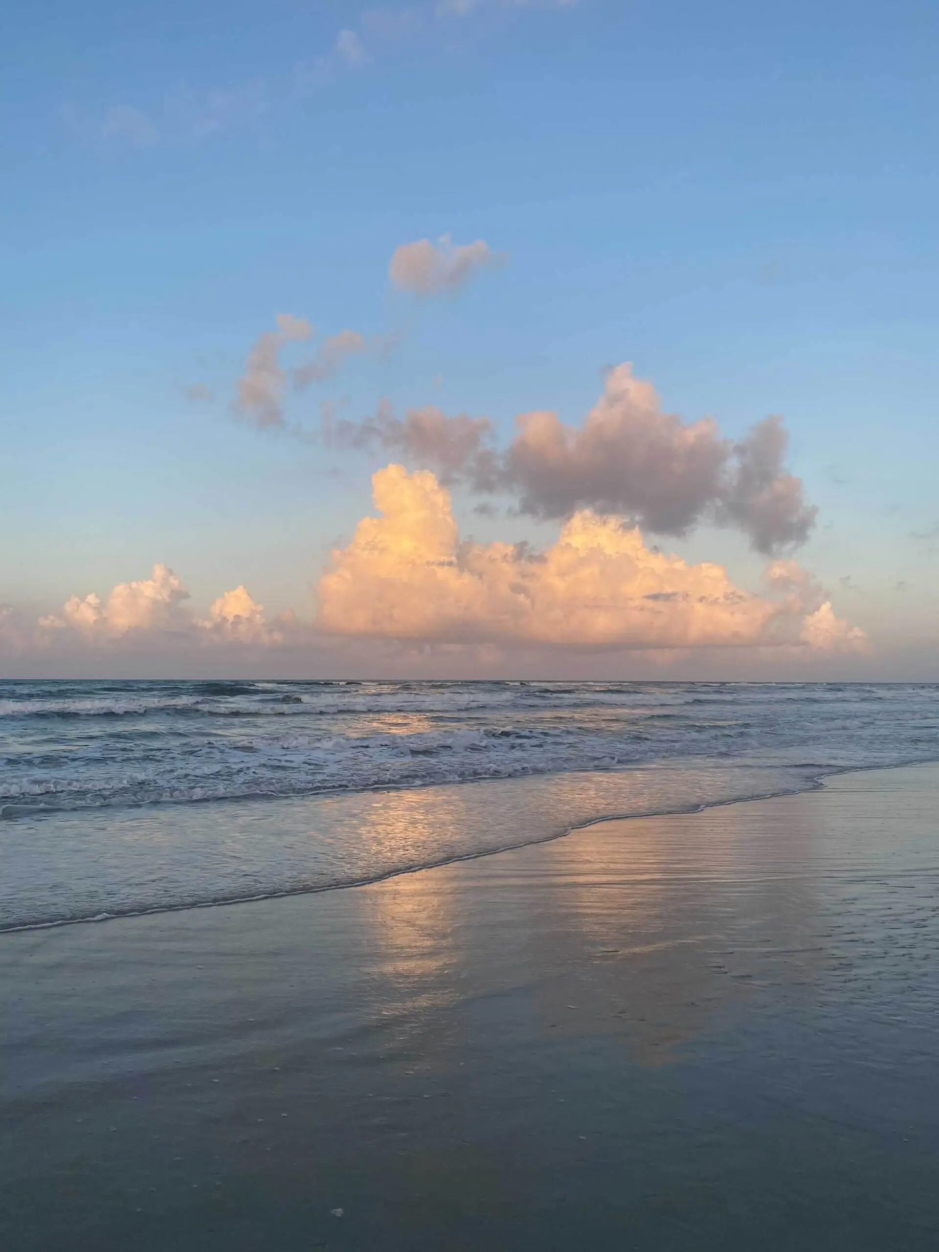 Heather Wilson photo of the beach